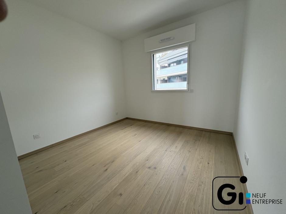 Appartement chambéry emin c002-gineuf